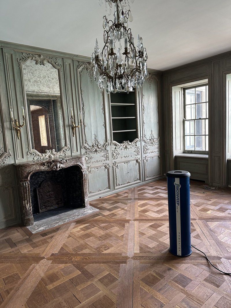 This absolutely stunning 10,000 sq ft condo overlooking Lake Michigan had been smoked in for 30 years. The contractor that helped remodel called us about removing the smoke odor - we guaranteed 100% smoke odor removal and were onsite the following week for our treatment. Our team was in and out in under 48 hours - cigarette smoke smell eliminated for good.